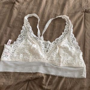 VS Lace Bralette ✨✨ NWOT White